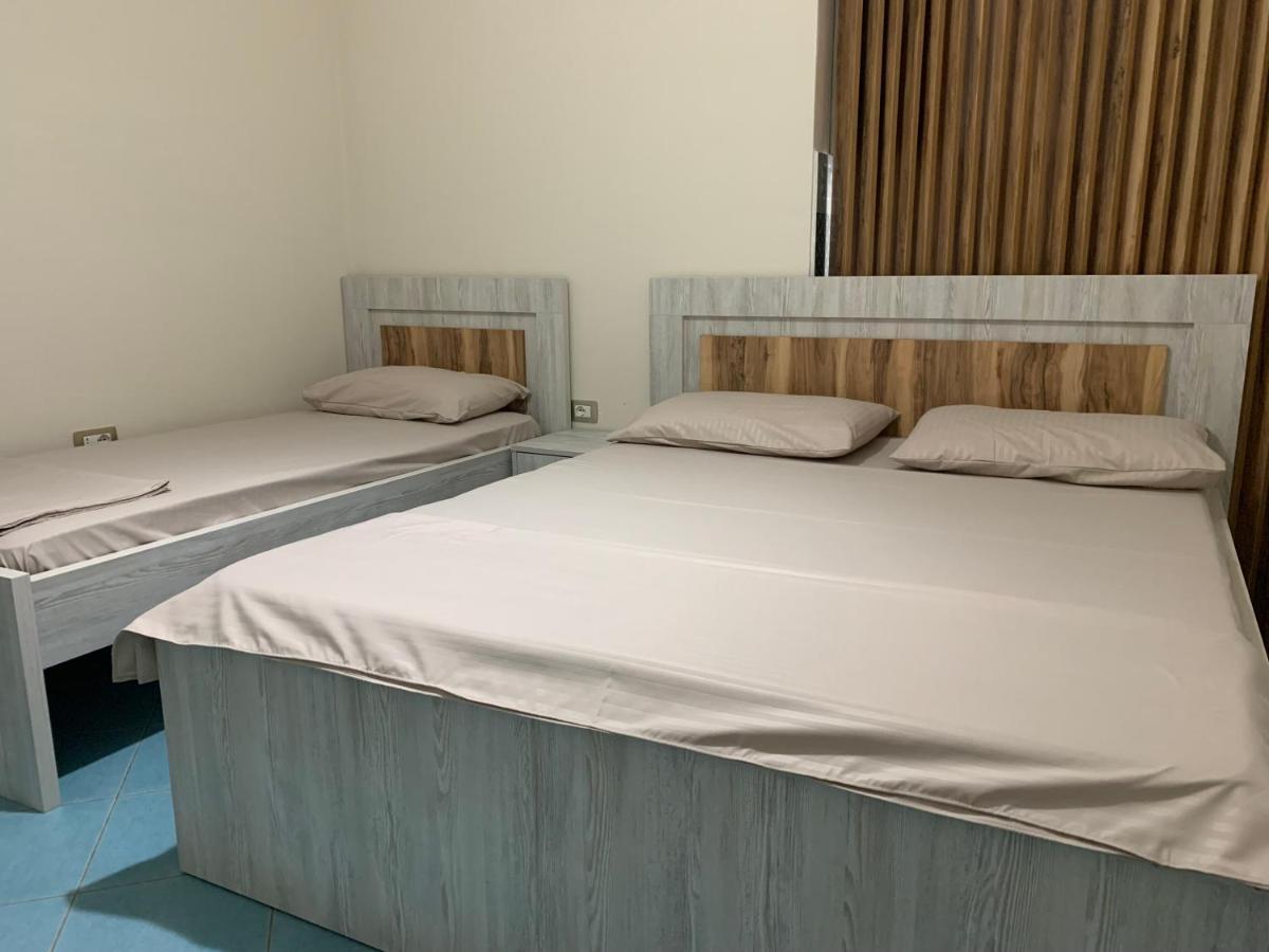 Eri Apartments 4 Shëngjin Kültér fotó