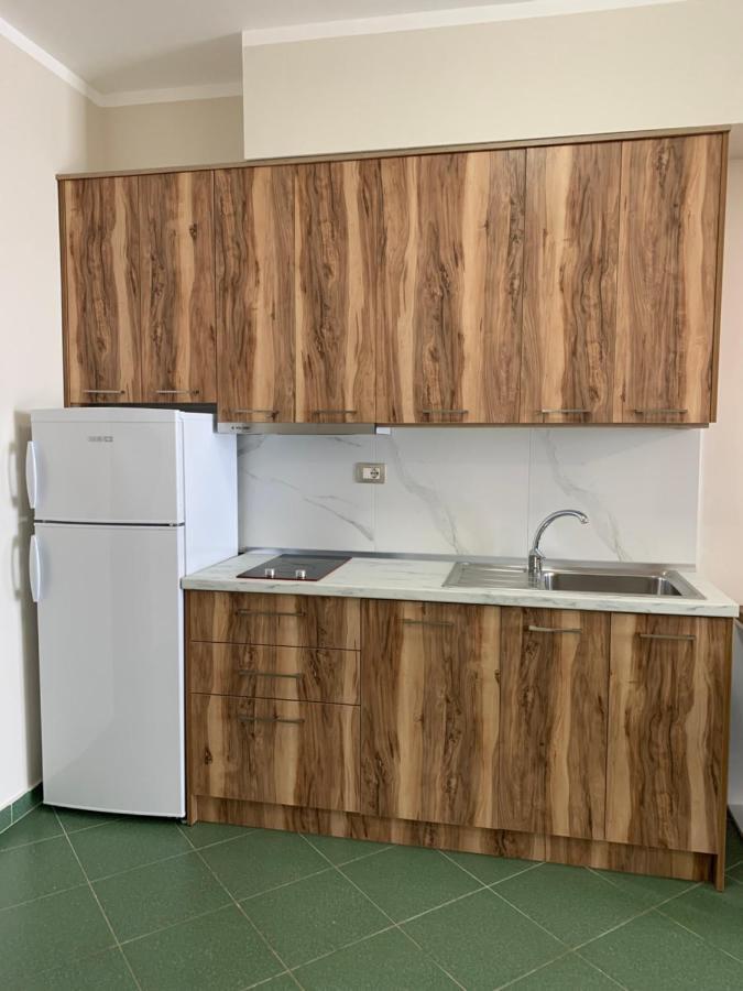 Eri Apartments 4 Shëngjin Kültér fotó