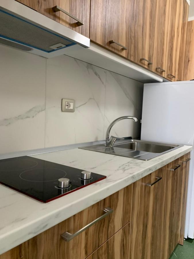 Eri Apartments 4 Shëngjin Kültér fotó