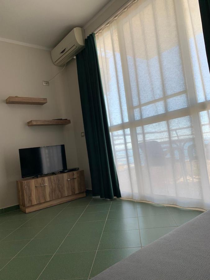 Eri Apartments 4 Shëngjin Kültér fotó