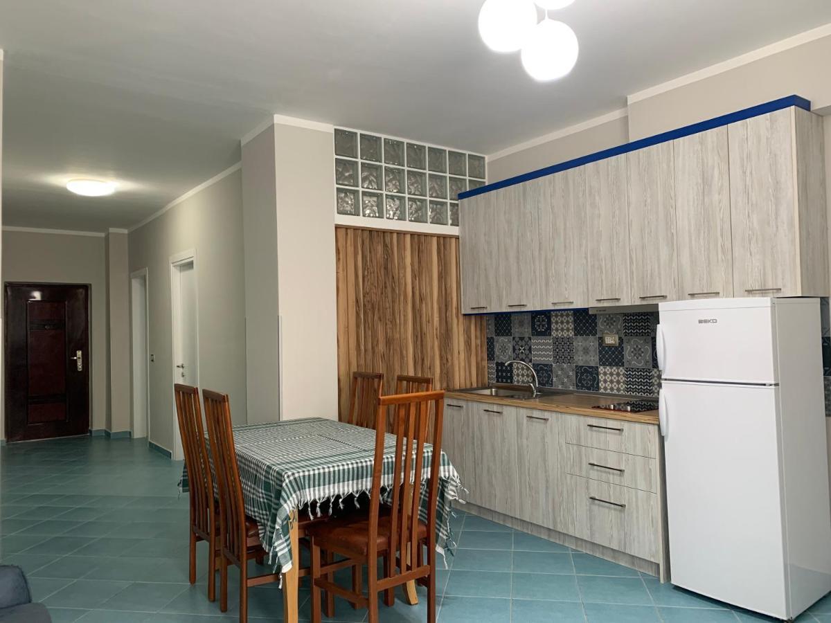 Eri Apartments 4 Shëngjin Kültér fotó