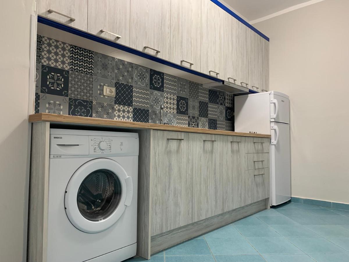 Eri Apartments 4 Shëngjin Kültér fotó