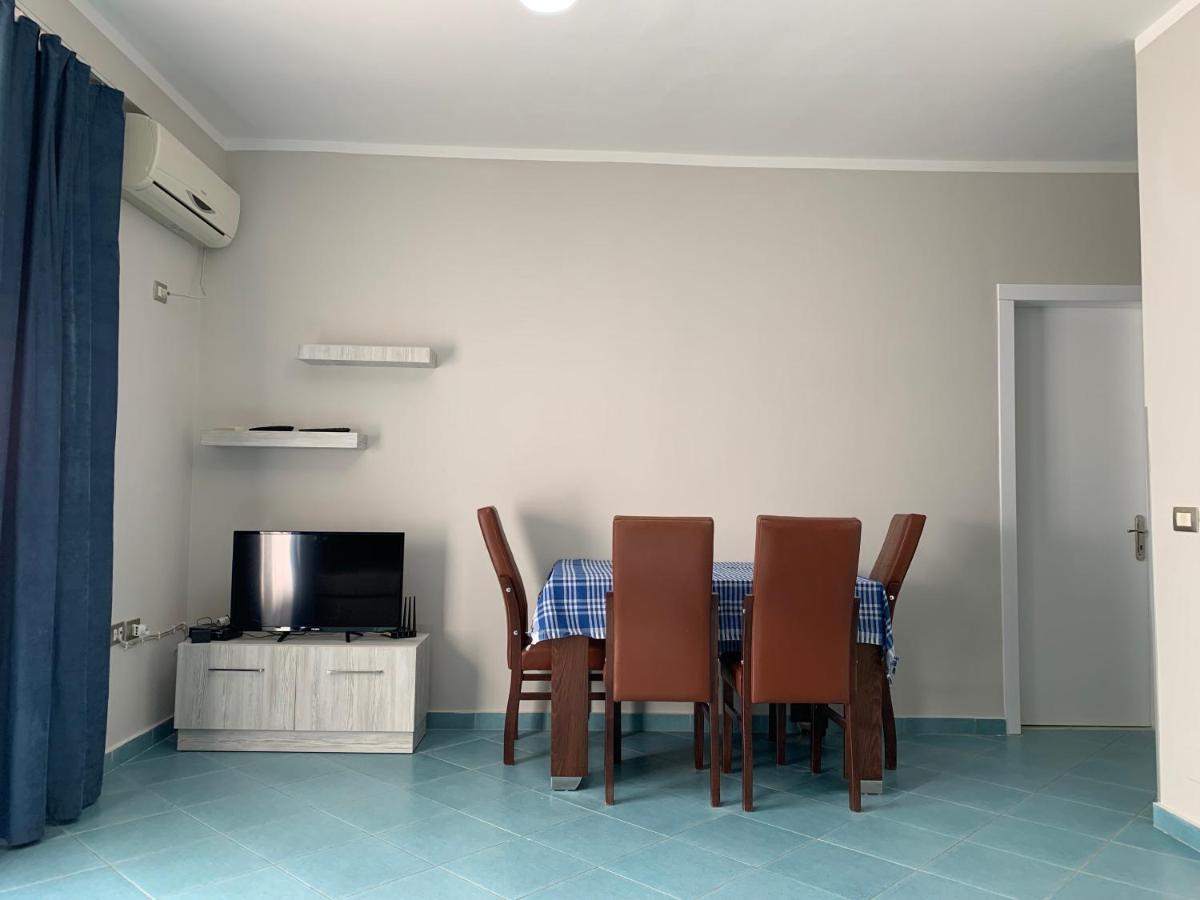 Eri Apartments 4 Shëngjin Kültér fotó